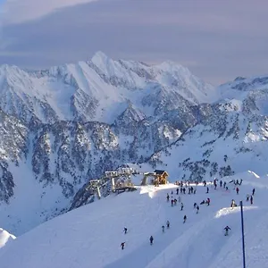 Maison Cauterets, 9 Pièces, 15 Personnes - Fr-1-234-244 Hébergement de vacances